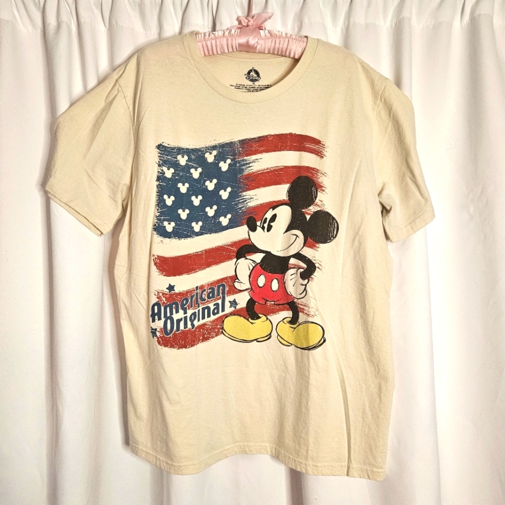 Disney Store Mens Extra Large short Sleeve Mickey Mouse American Original  Walt‎